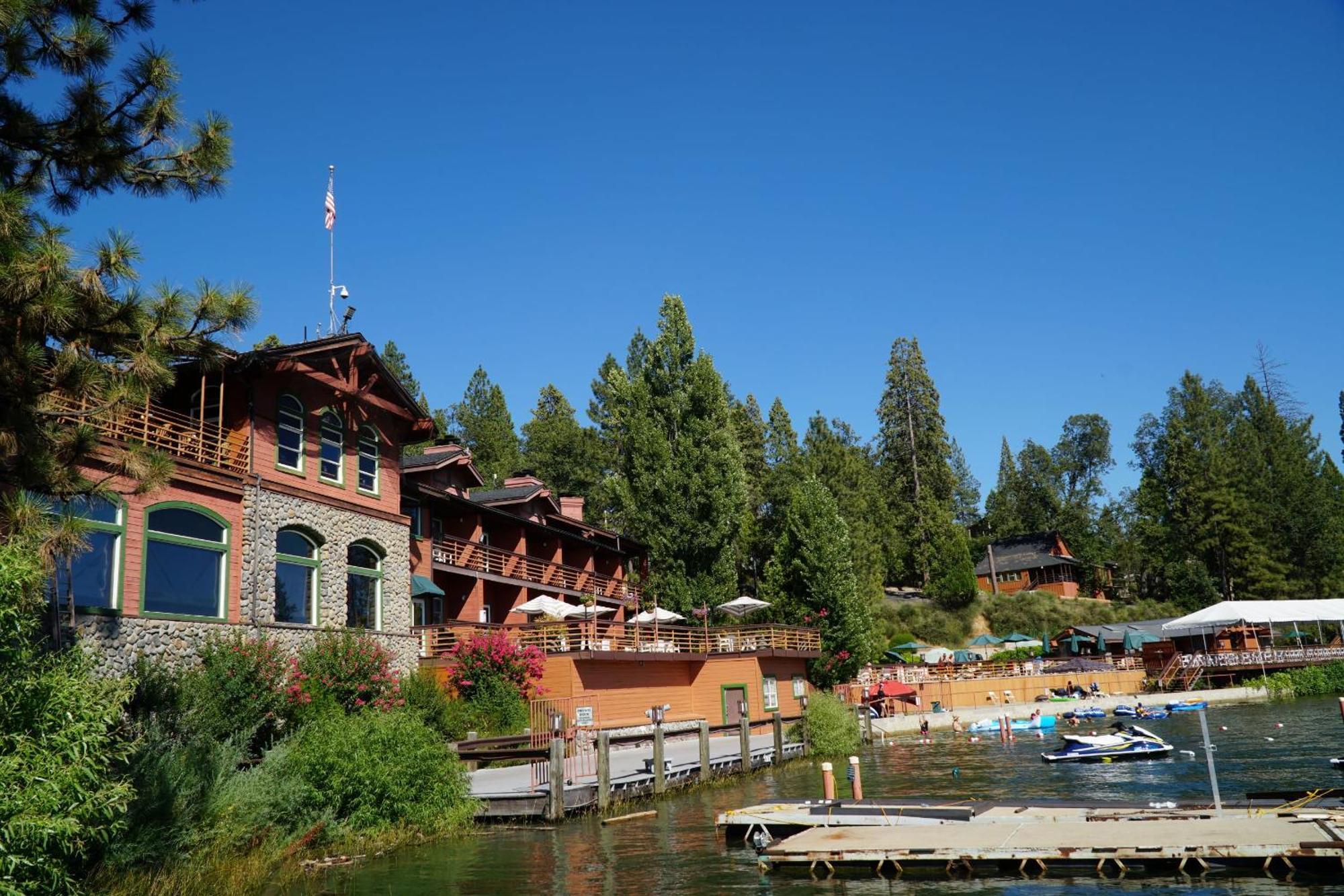 The Pines Resort & Conference Center Bass Lake Kültér fotó