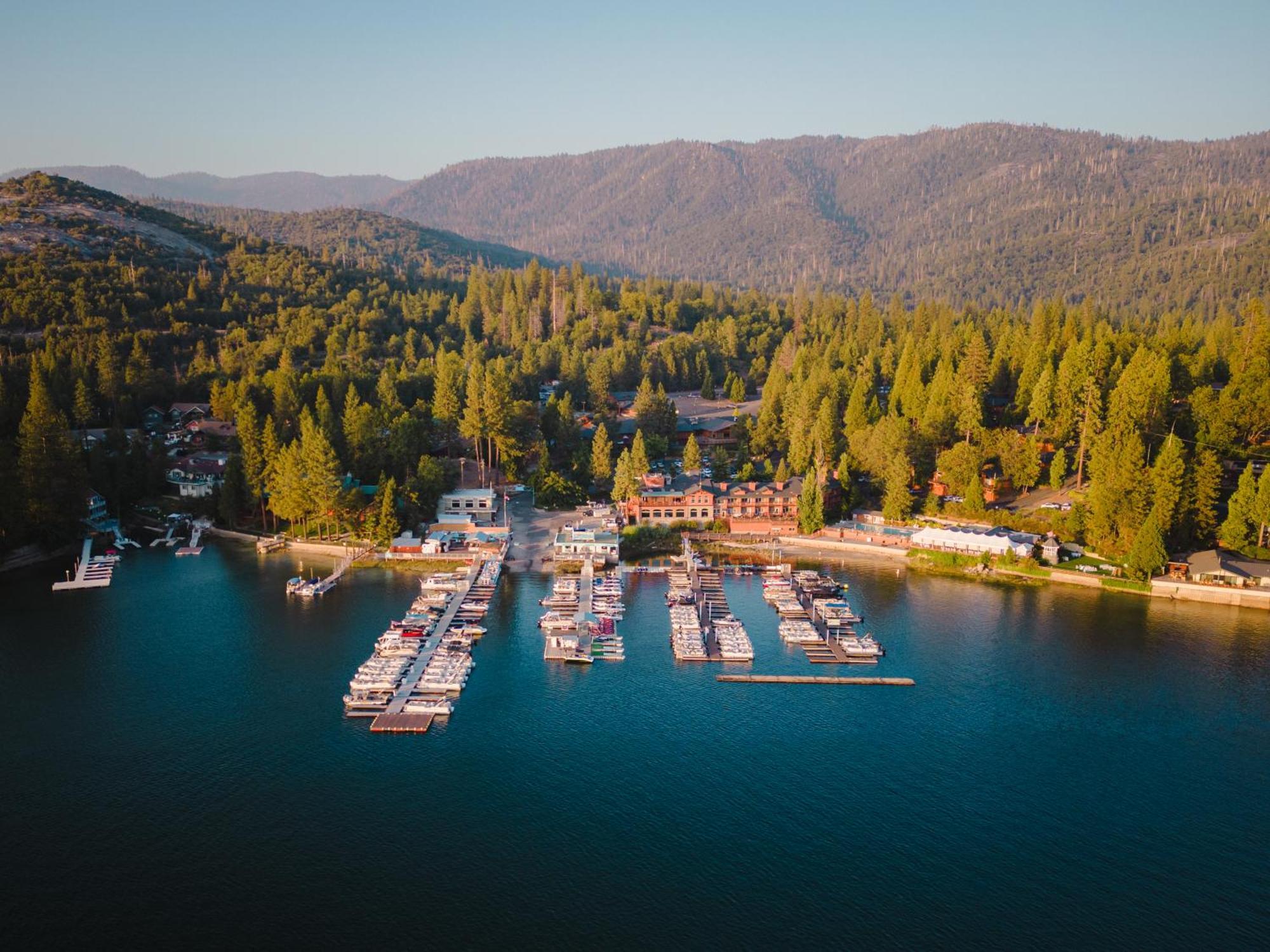 The Pines Resort & Conference Center Bass Lake Kültér fotó
